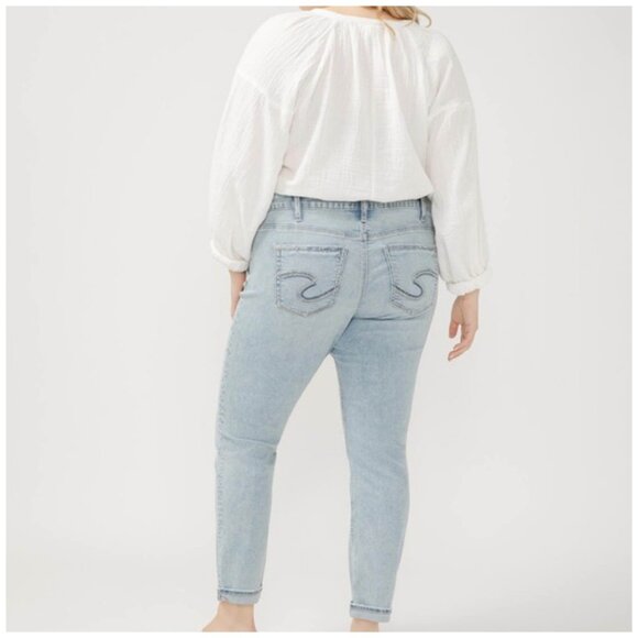 Silver Jeans • Girlfriend Skinny Mid Rise • Women’s 16 • 29" Inseam - Picture 7 of 8